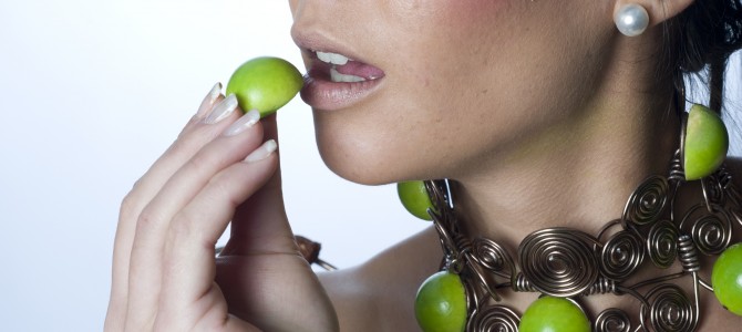 UNE ROBE EN BONBONS ET CHOCOLAT … A CROQUER ! UNE ROBE EN BONBONS ET CHOCOLAT … A CROQUER !